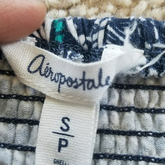 Aeropostale crop top - Picture 2 of 5