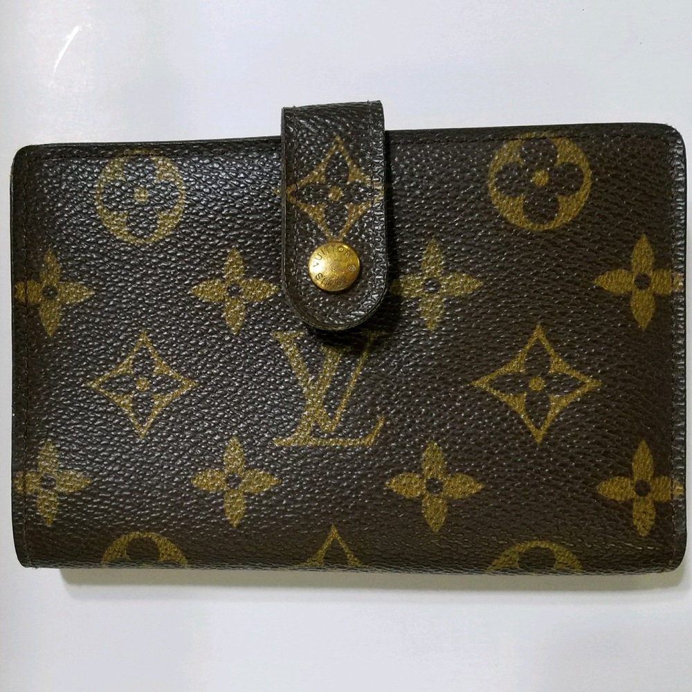 Authentic Louis Vuitton Women's Wallet