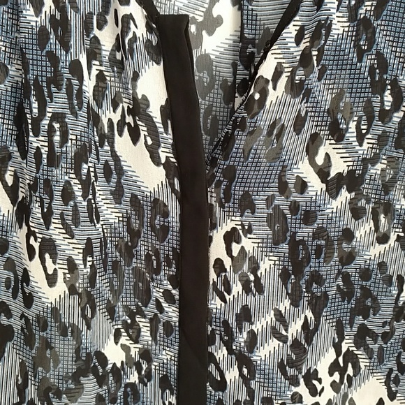 Top - Picture 3 of 3