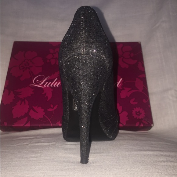 Lulu Townsend Heels - Picture 2 of 3