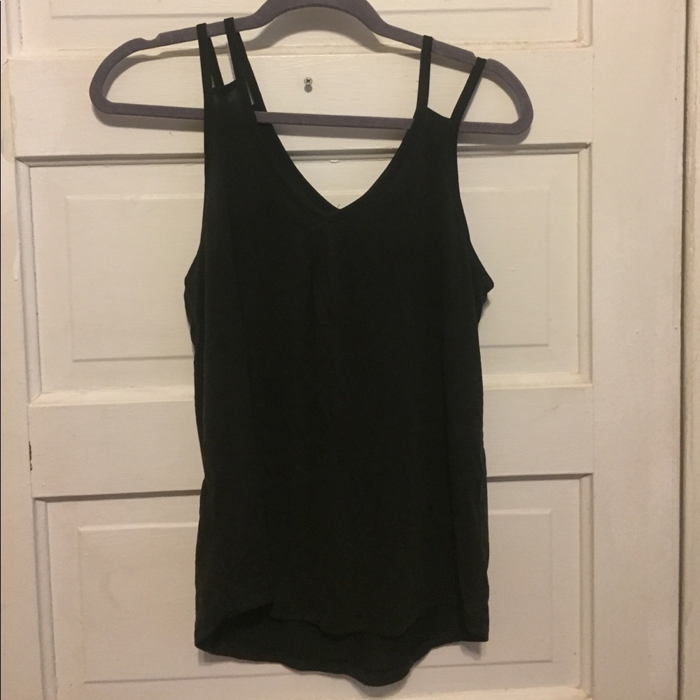 Trendy Black Tank Top !