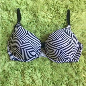Wear Everywhere Push-up PINK bra