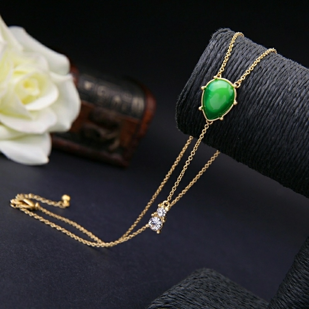 Green stone and crystal gold necklace