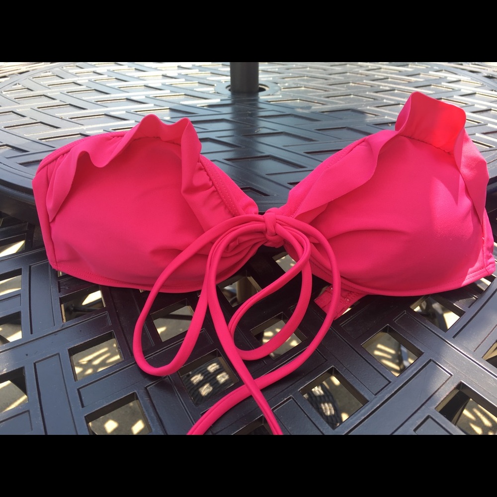 Bathing Suit - Ruffled Strapless Bikini Set - Picture 2 of 3