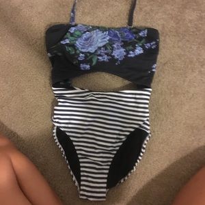 Albion fit one piece!