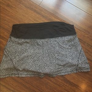 Lululemon tennis/running skirt