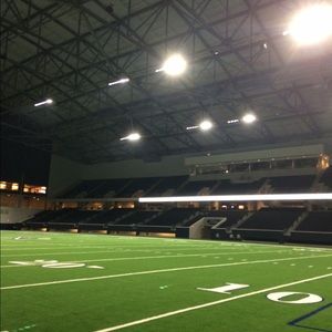 Meet your Posher, Jose