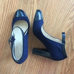 Nine West Size Navy/Black Toe-cap Maryjanes