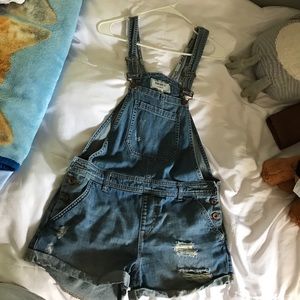 Forever 21 jean short overalls.