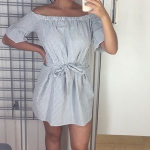 Only worn once. Very cute