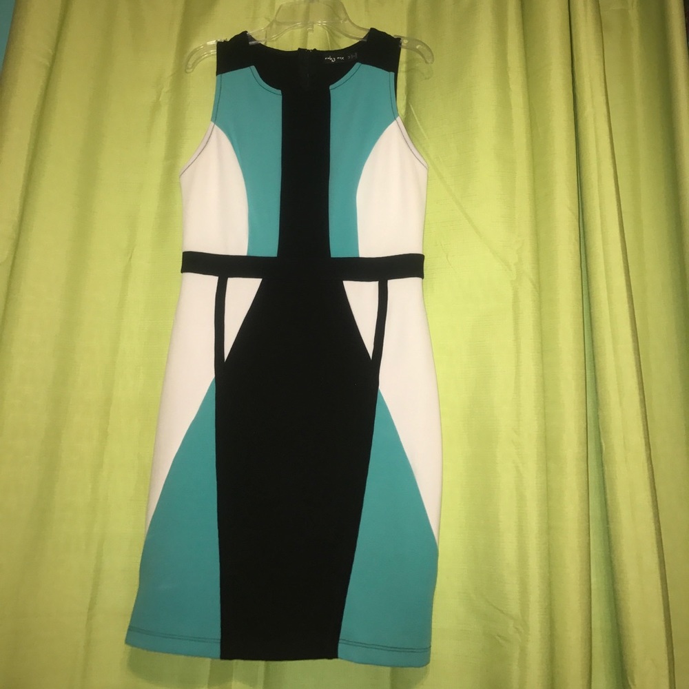 Slim-fit dress (black, turquoise, & white)