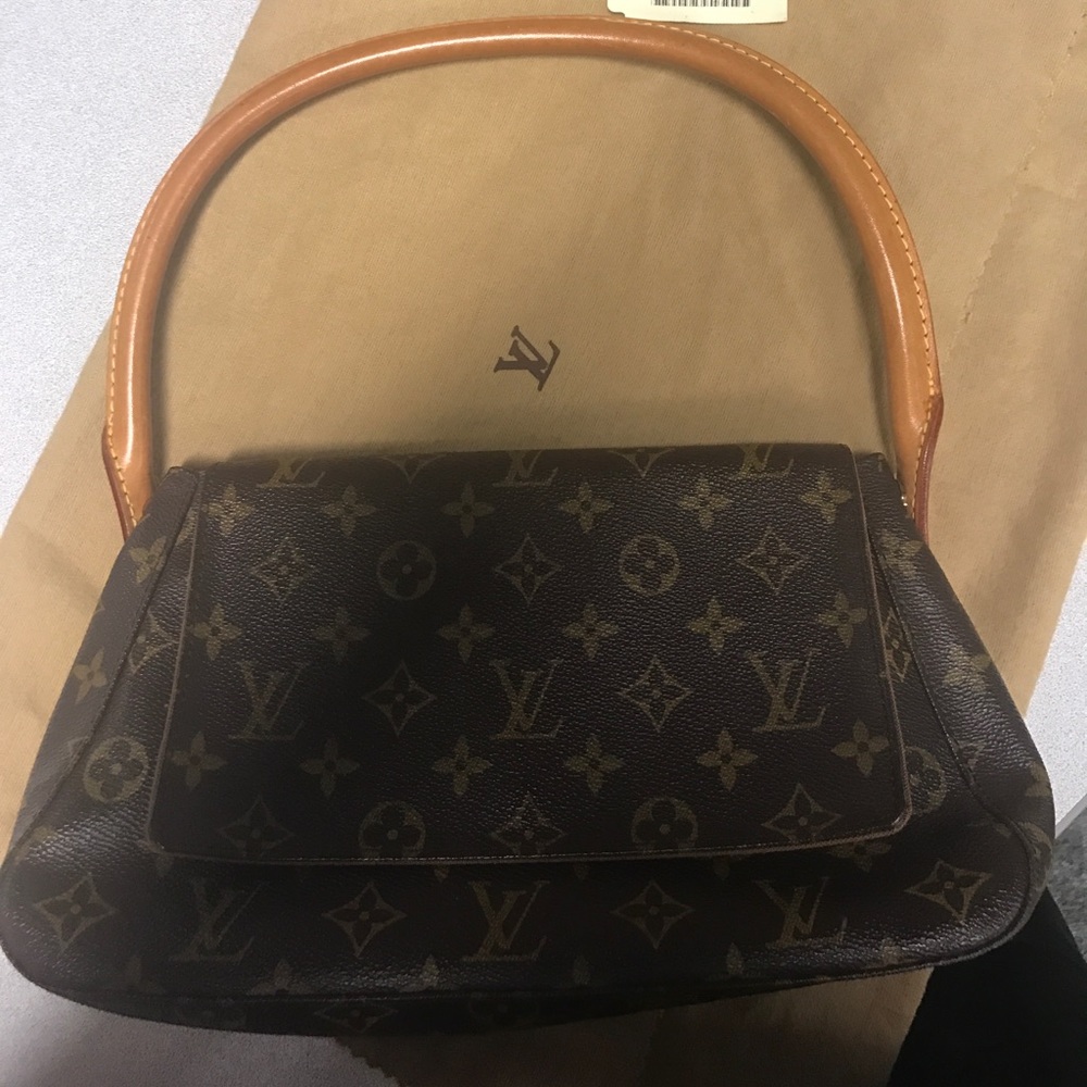 Mini Looping Louis Vuitton Bag