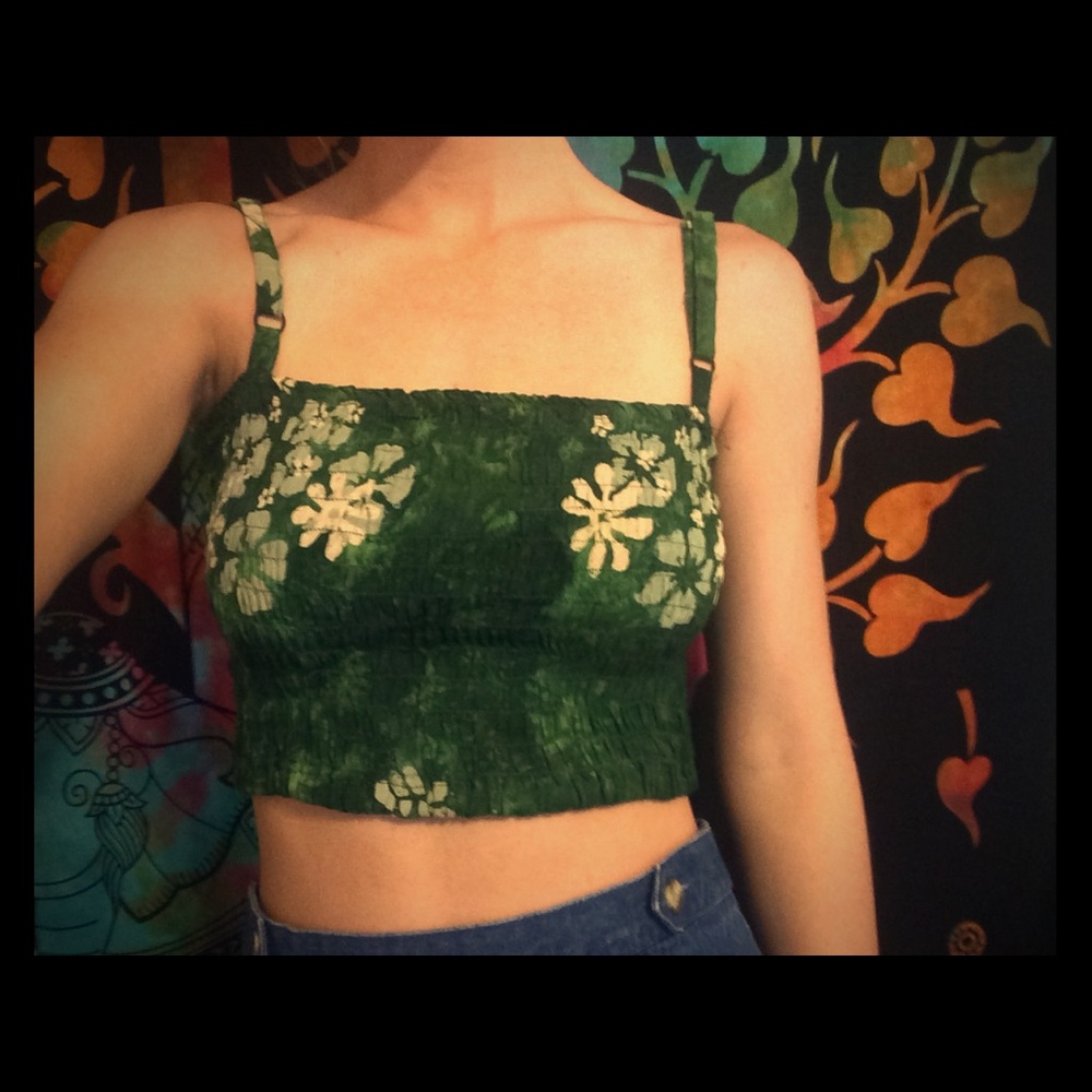 Vintage tropical crop top
