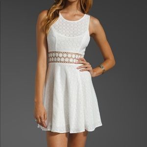 Free People fitted with daisies white dress size 6