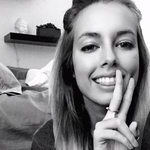 Meet your Posher, Caroline