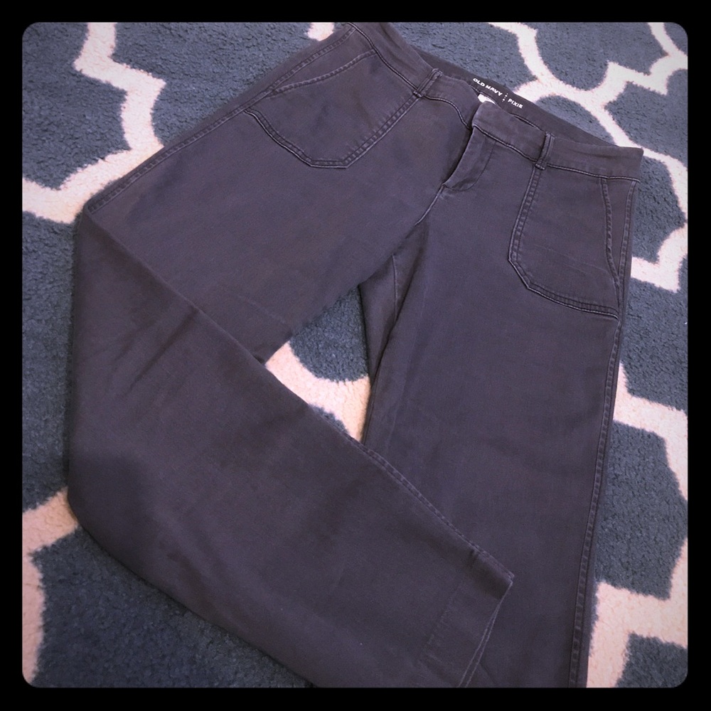 Old Navy Pixie Capris