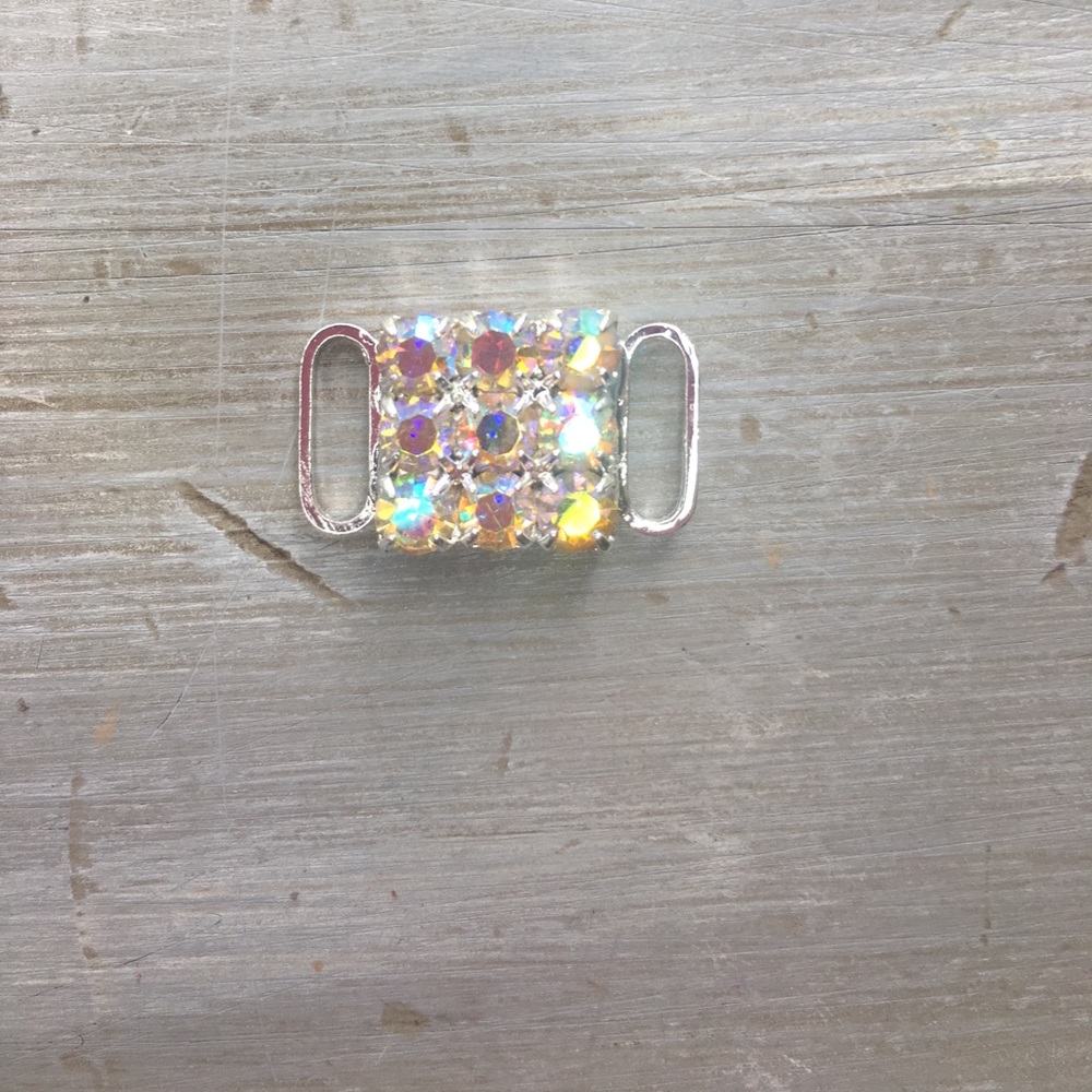 Silver/Crystal AB Bikini Connector