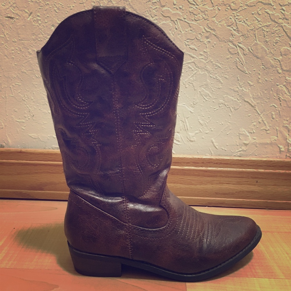 Cowboy inspired Boots