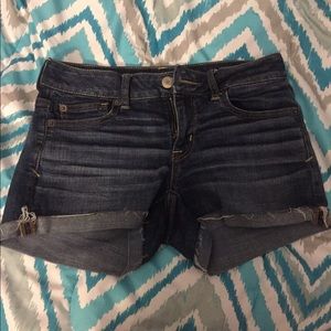 American eagle mid-rise shorts