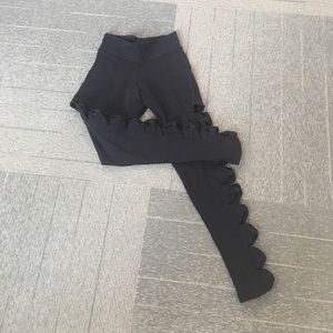 Bow Tie Thigh Yoga Leggings