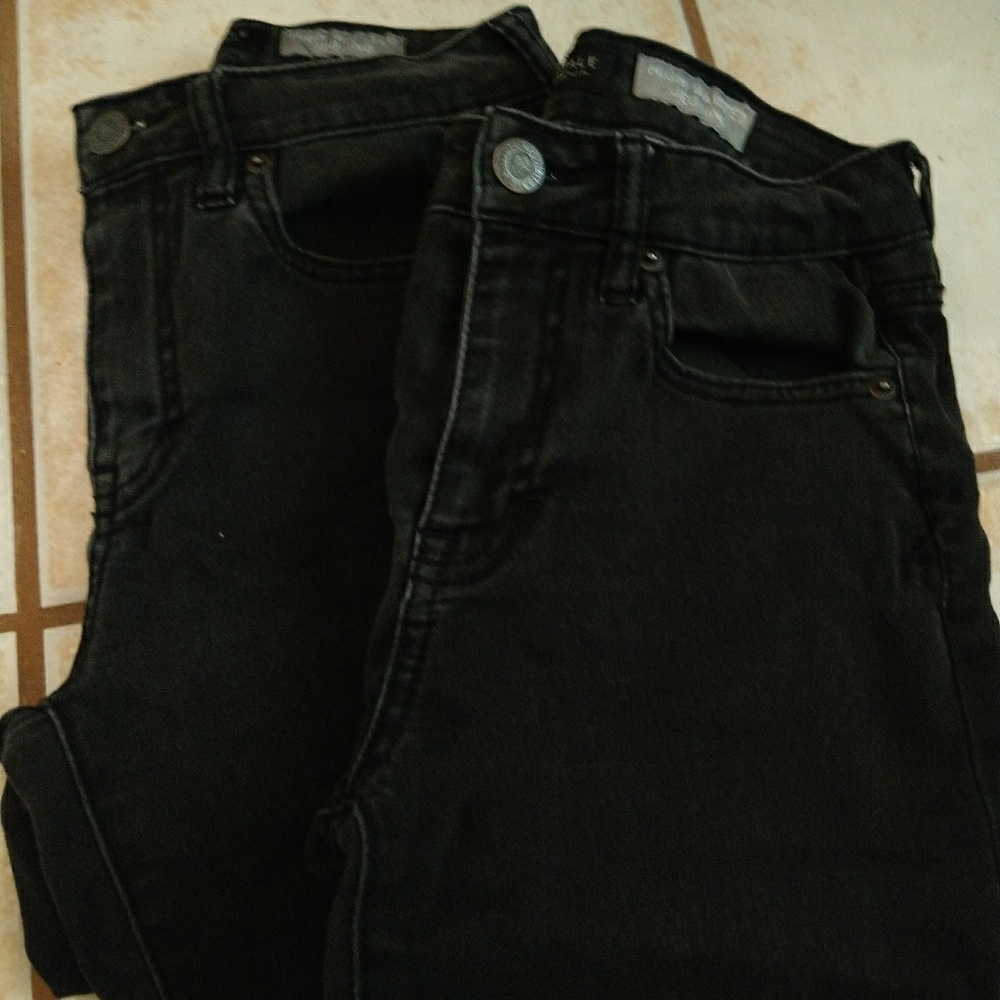 Black aeropostale jeans