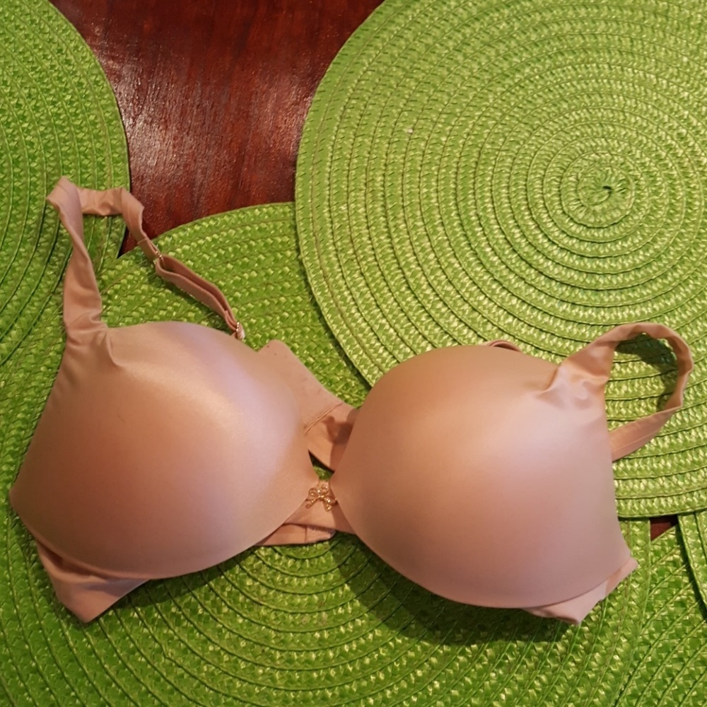 Victoria's Secret plunge bra in pink