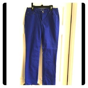 Royal blue Apt.9 skinny jeans size 6P, worn once !