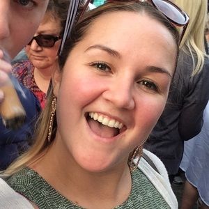 Meet your Posher, Haley