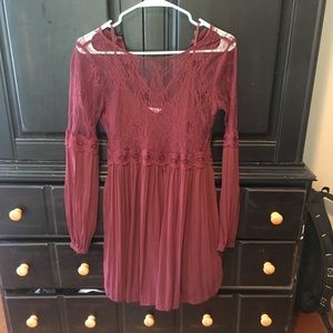 Abercrombie & fitch maroon lace dress