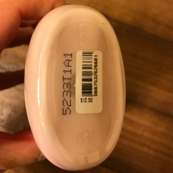 Bath & Body Works Japanese Cherry Blossom Lotion - Picture 2 of 4