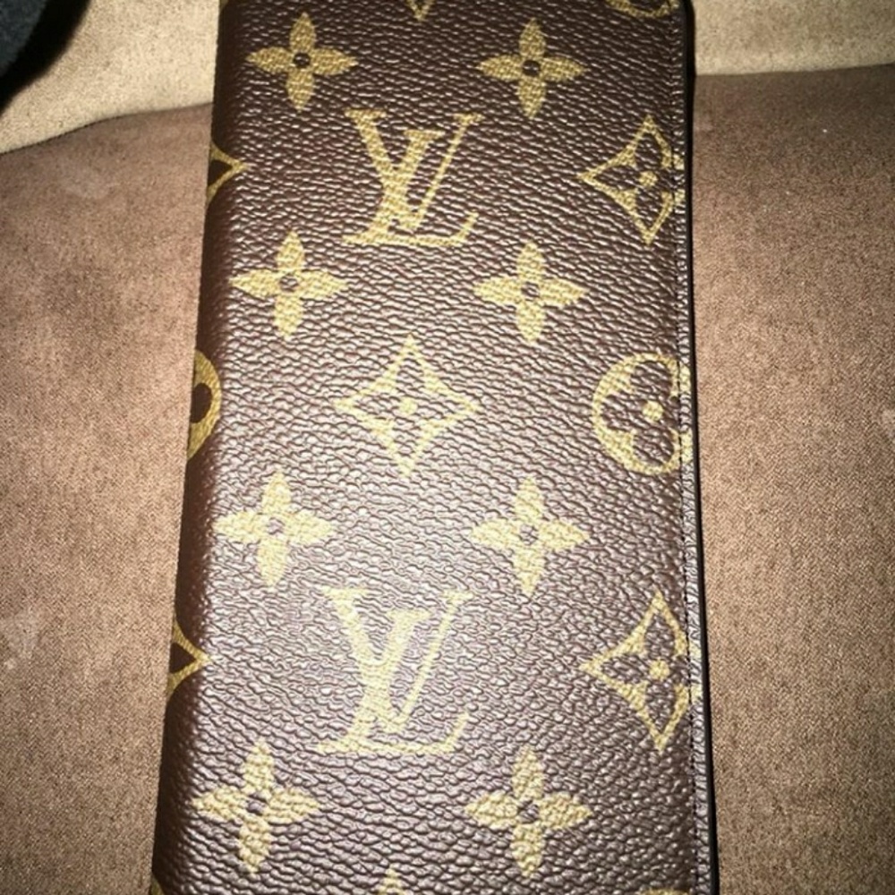 Louis Vuitton iPhone 7 plus case.