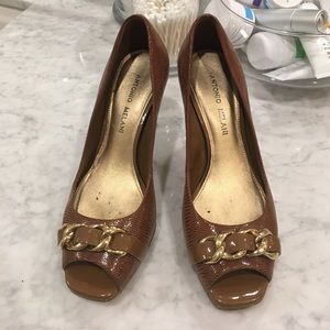Antonio Melani tan peep-toe heels size 6.5