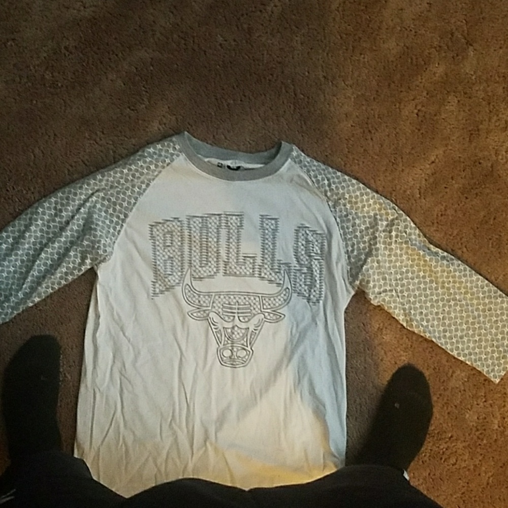 Bulls reflective Long Sleeve tee
