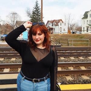 Meet your Posher, Jillian