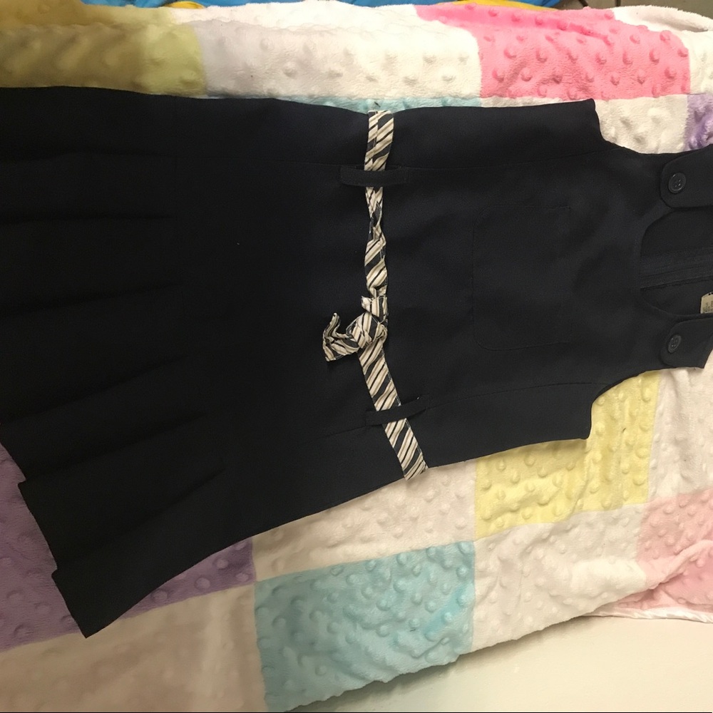 Kid girl uniform lot sizes 6-7