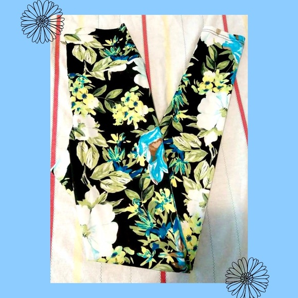 Love Pants - Floral High Waisted Zip Up Leggings Med NWOT