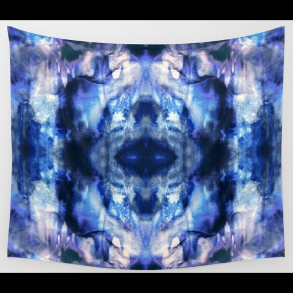 Blue lagoon tapestry 88 x 104