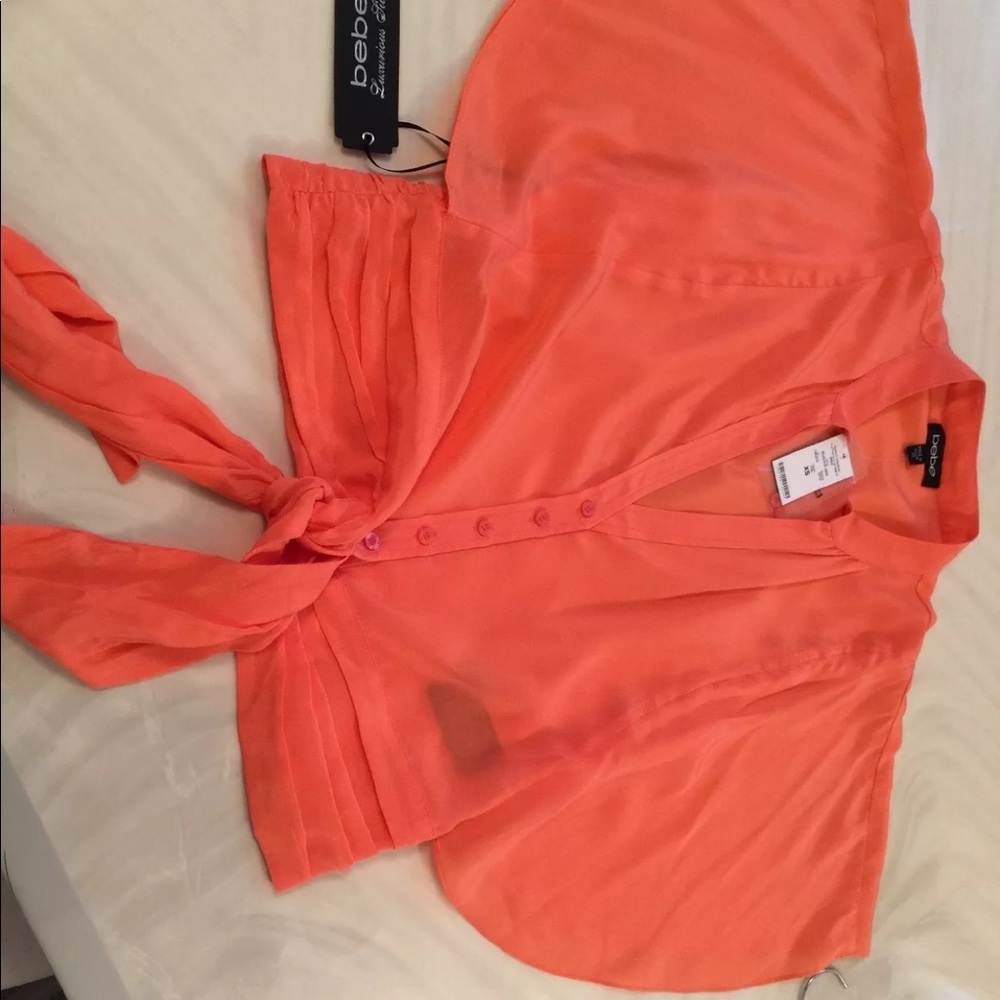 Brand new bebe 100% silk kimono sleeve blouse