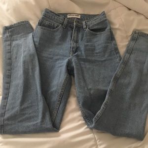 American apparel mom jean