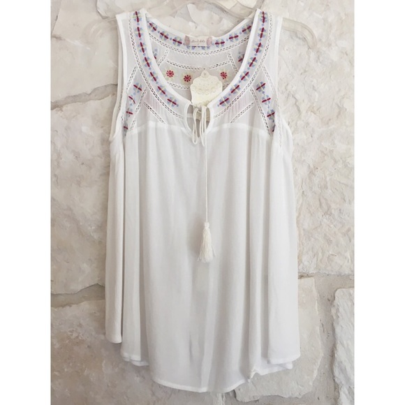 NWT Altar'd State Embroidered Tank - Picture 1 of 2