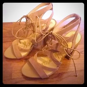 Sam Edelman Lace Up Yardley Heels