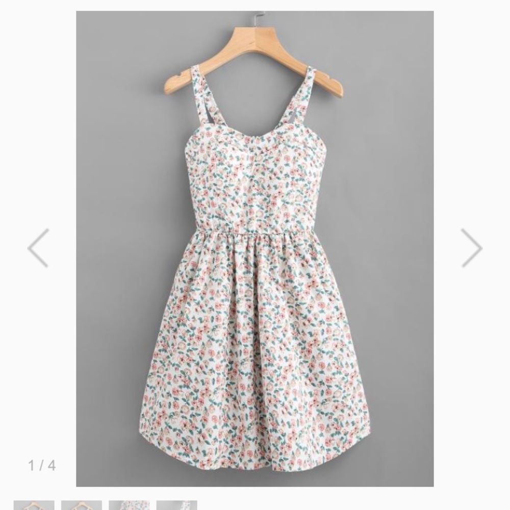 Shein: "Ditsy Print Random Flare Cami Dress"