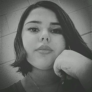 Meet your Posher, Ivy