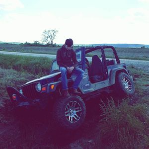 Meet your Posher, Clayton