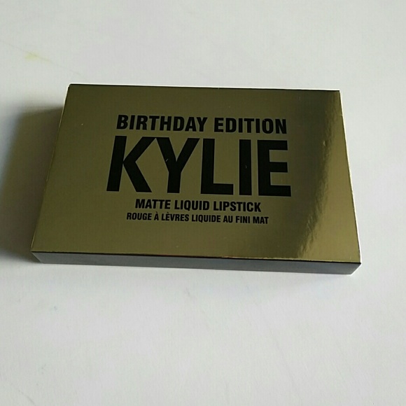 Kylie Birthday Edition - Picture 5 of 5