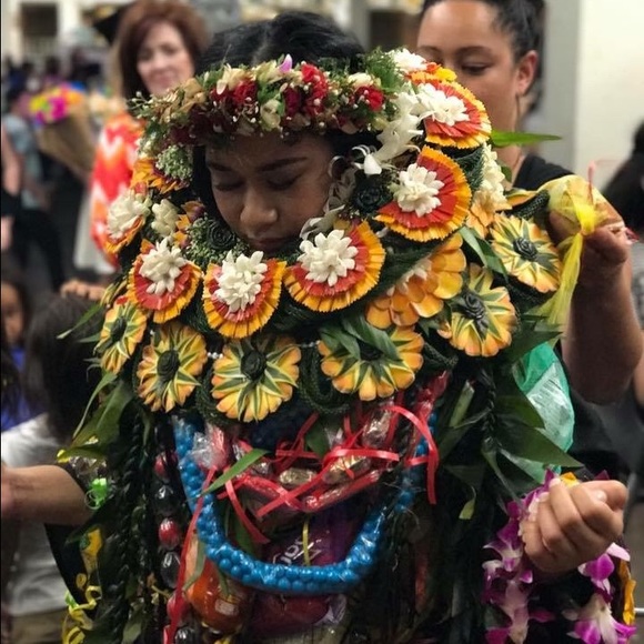 Meet your Posher, Alexia - Picture 1 of 1