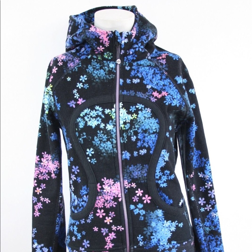 Lululemon RARE Scuba Hoodie Black Floral