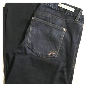 Express low rise skinny jeans dark wash size 6