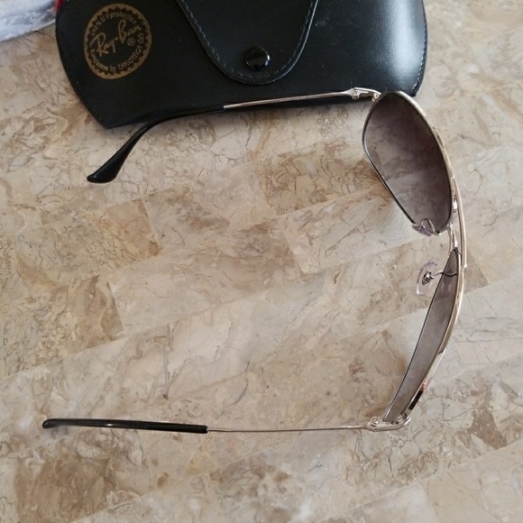 Ray ban Aviators with Case NWOT - Picture 2 of 5