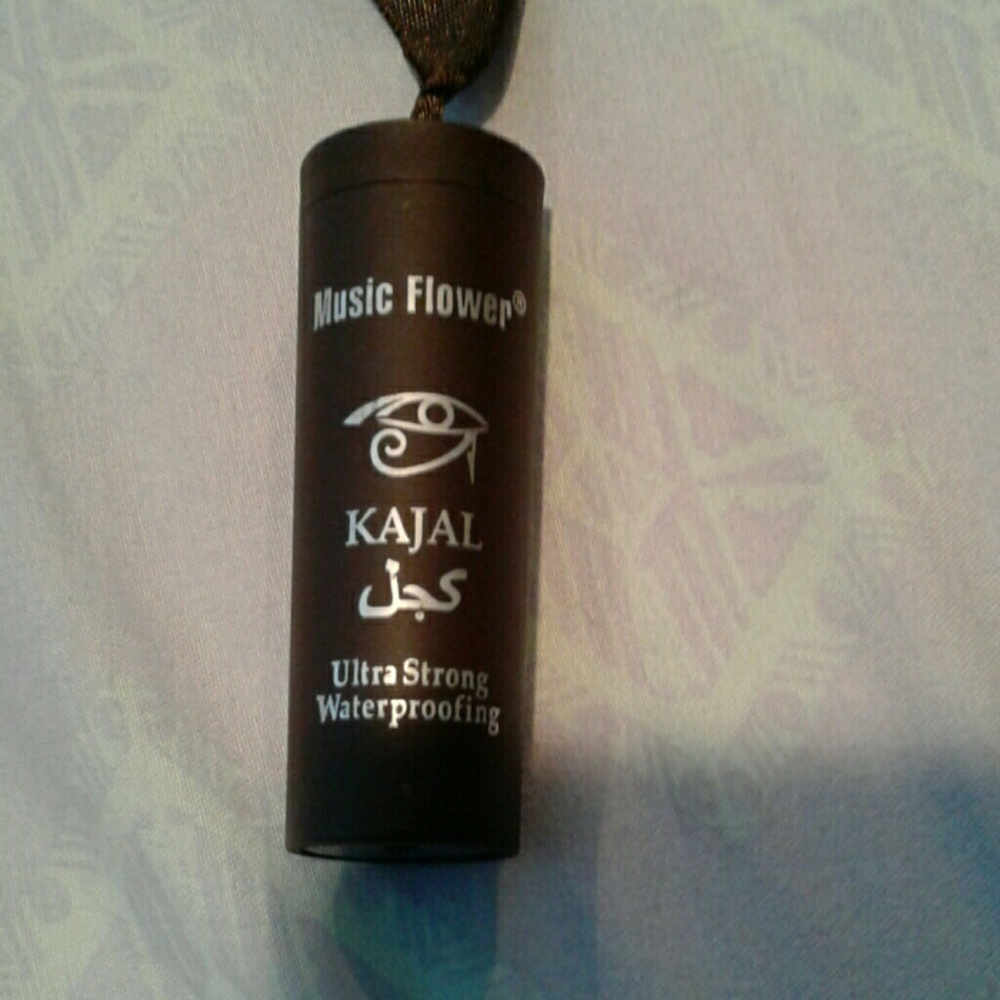 Music flower lipstick